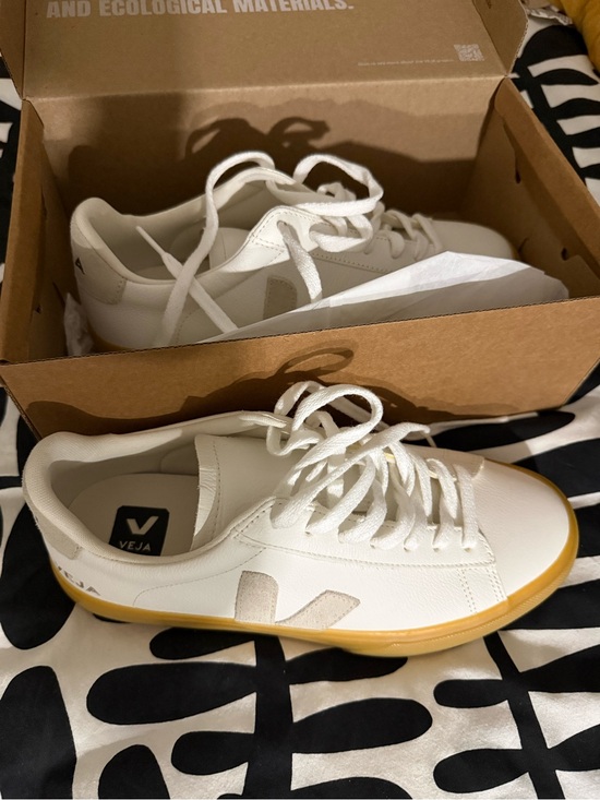 Veja Shoes - Veja Campo Women’s White Sneakers with Yellow Gum Sole